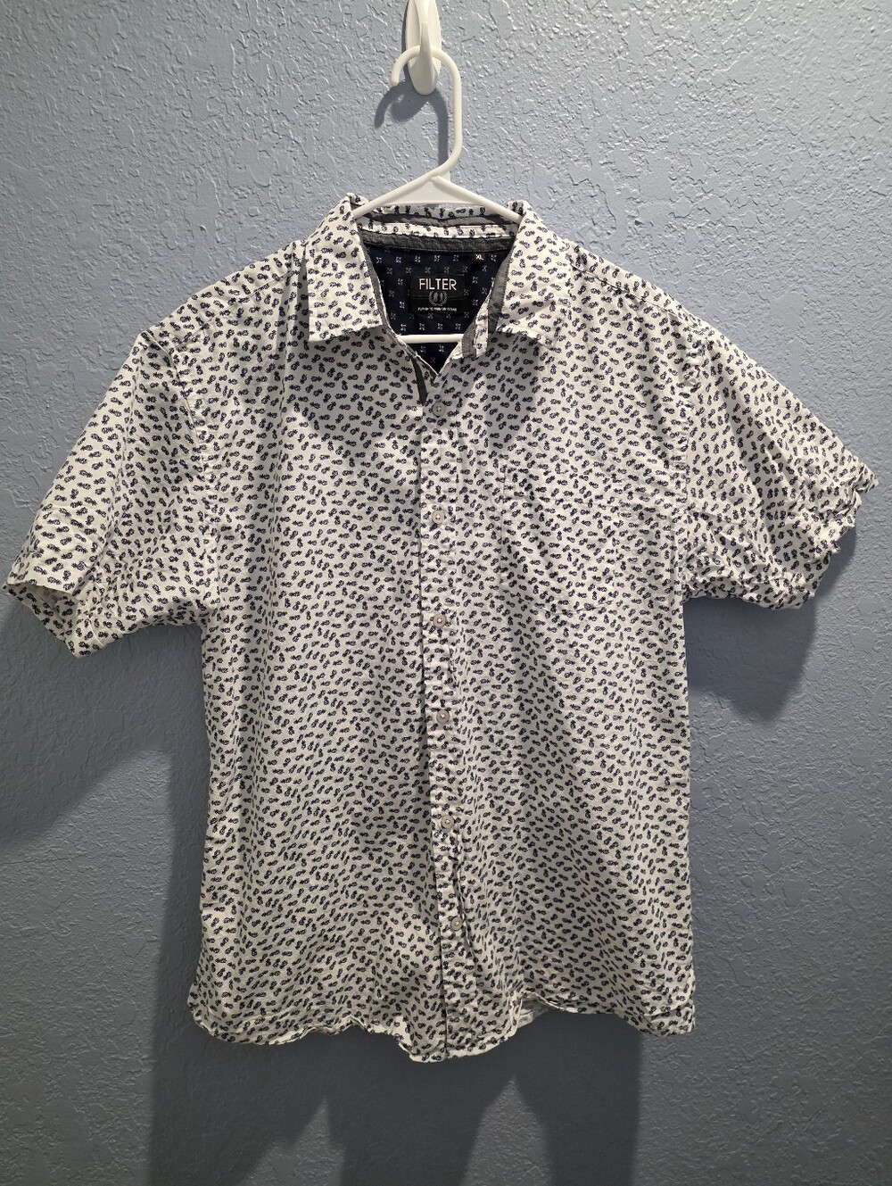 Short Sleeve Button Up Down Shirt Size Men's Large